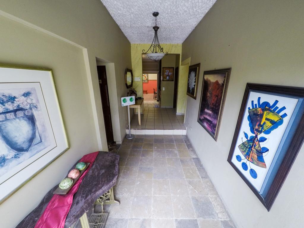 Hotel Casa Maria San Pedro Sula Eksteriør billede